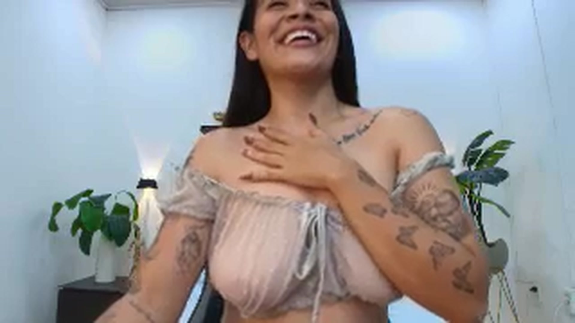 Gallery image thumbnail from Shannel_love_'s myfreecams stream on, 02/12/2026, 14:35 image 10 of 20