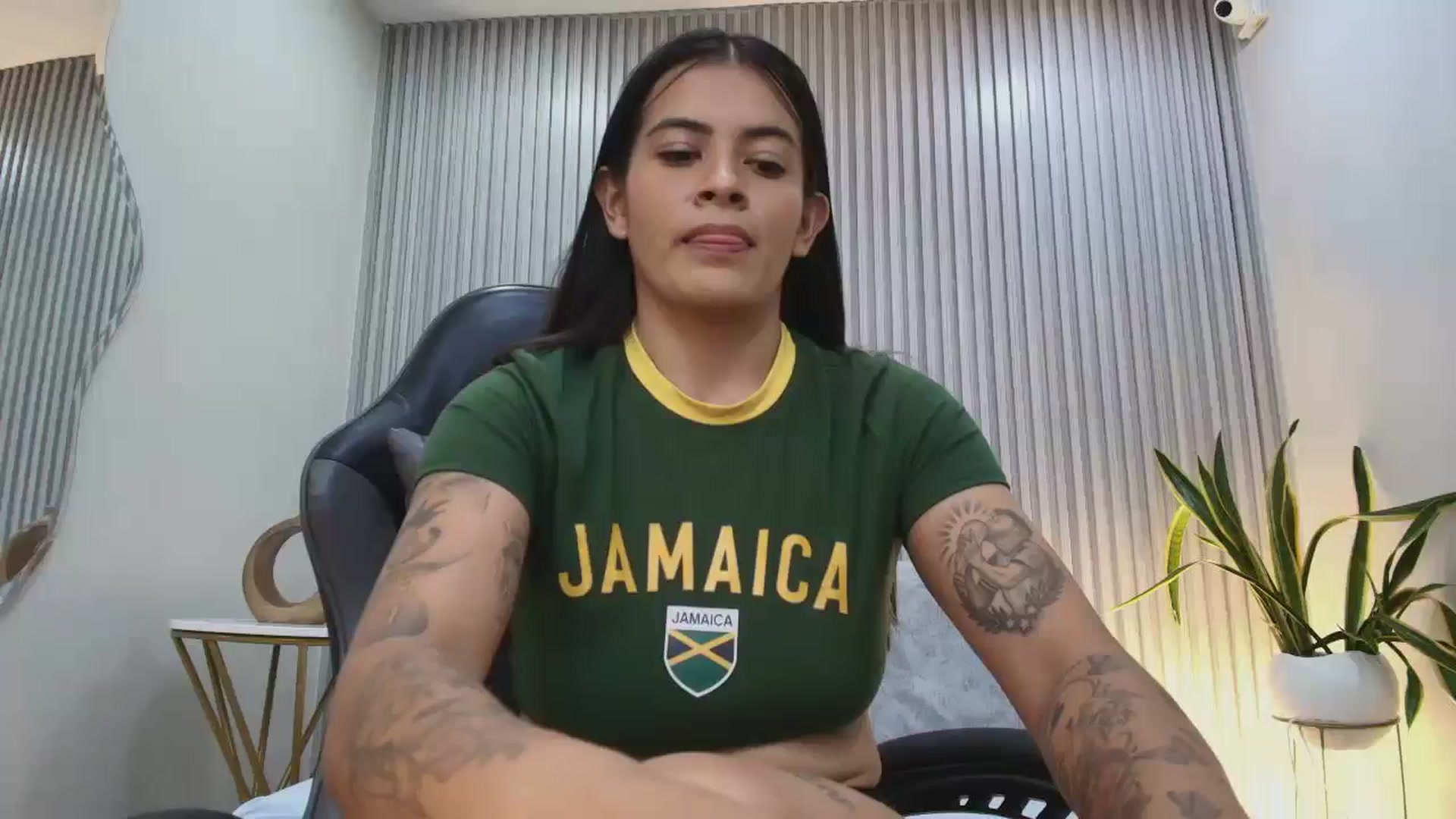 Gallery image thumbnail from Shannel_love_'s myfreecams stream on, 02/18/2026, 17:34 image 19 of 20