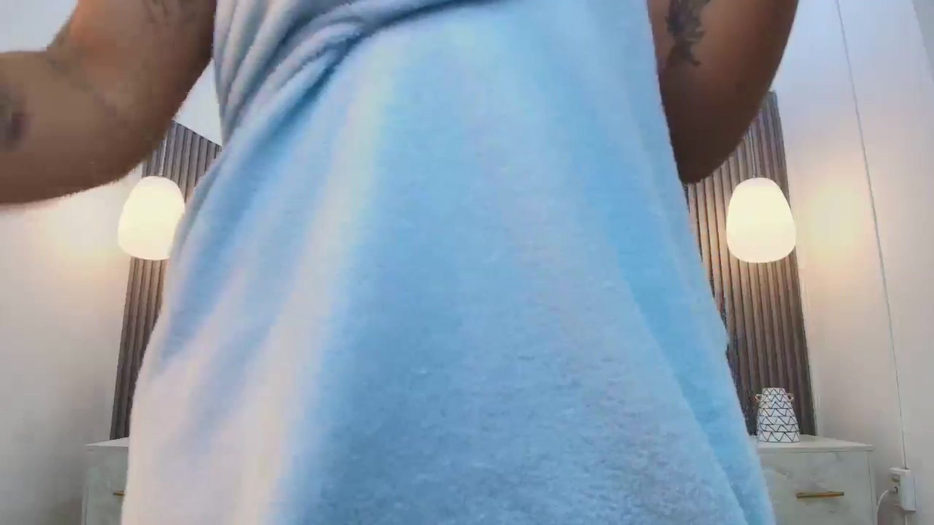Gallery image thumbnail from Shannel_love_'s myfreecams stream on, 03/20/2026, 17:51 image 20 of 20