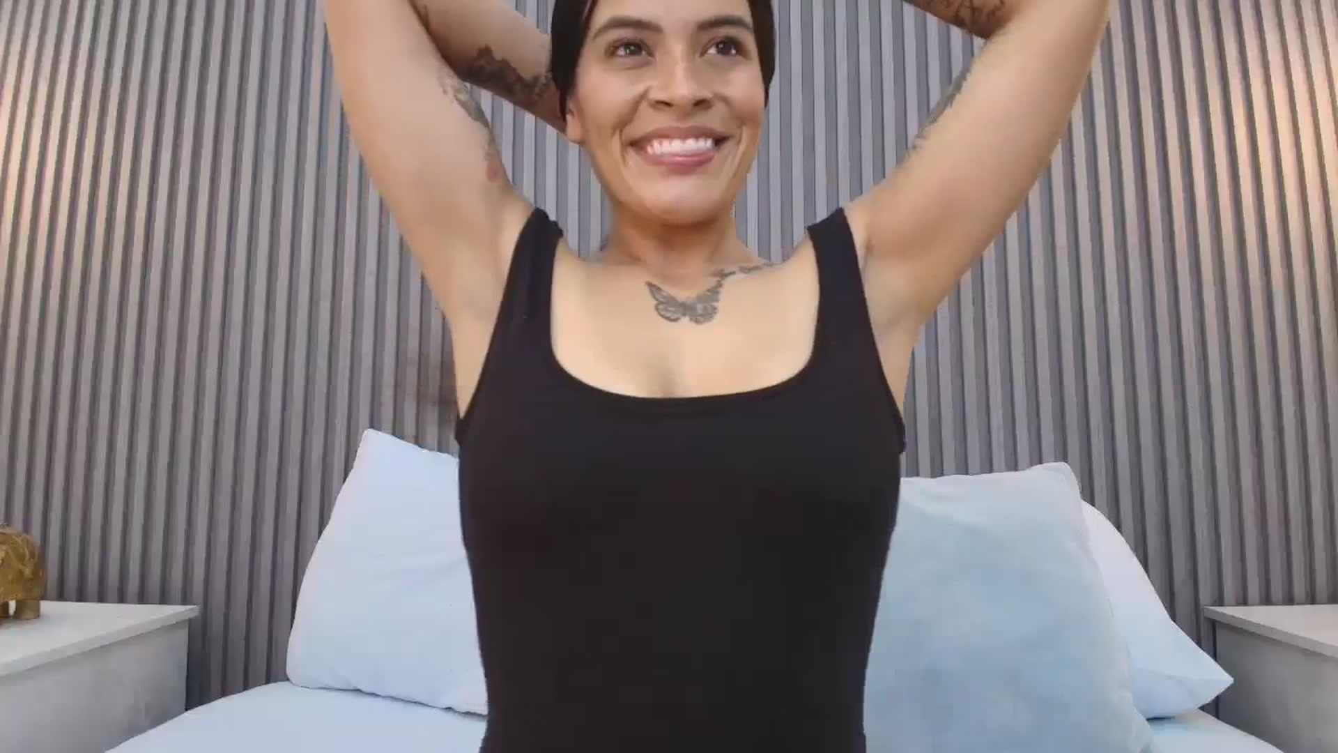 Gallery image thumbnail from Shannel_love_'s myfreecams stream on, 03/27/2026, 16:24 image 13 of 20
