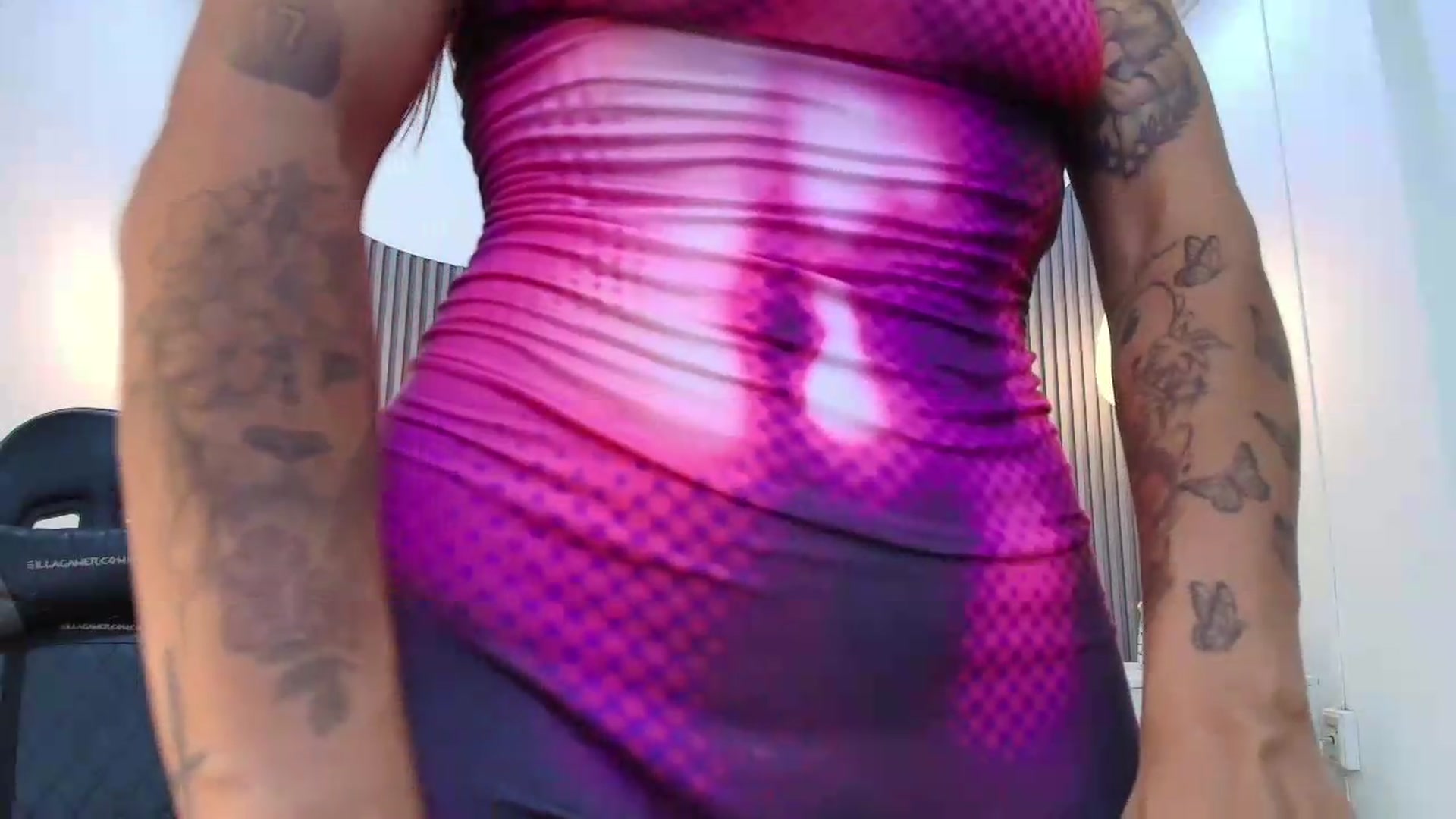 Gallery image thumbnail from Shannel_love_'s myfreecams stream on, 05/08/2026, 15:58 image 11 of 20