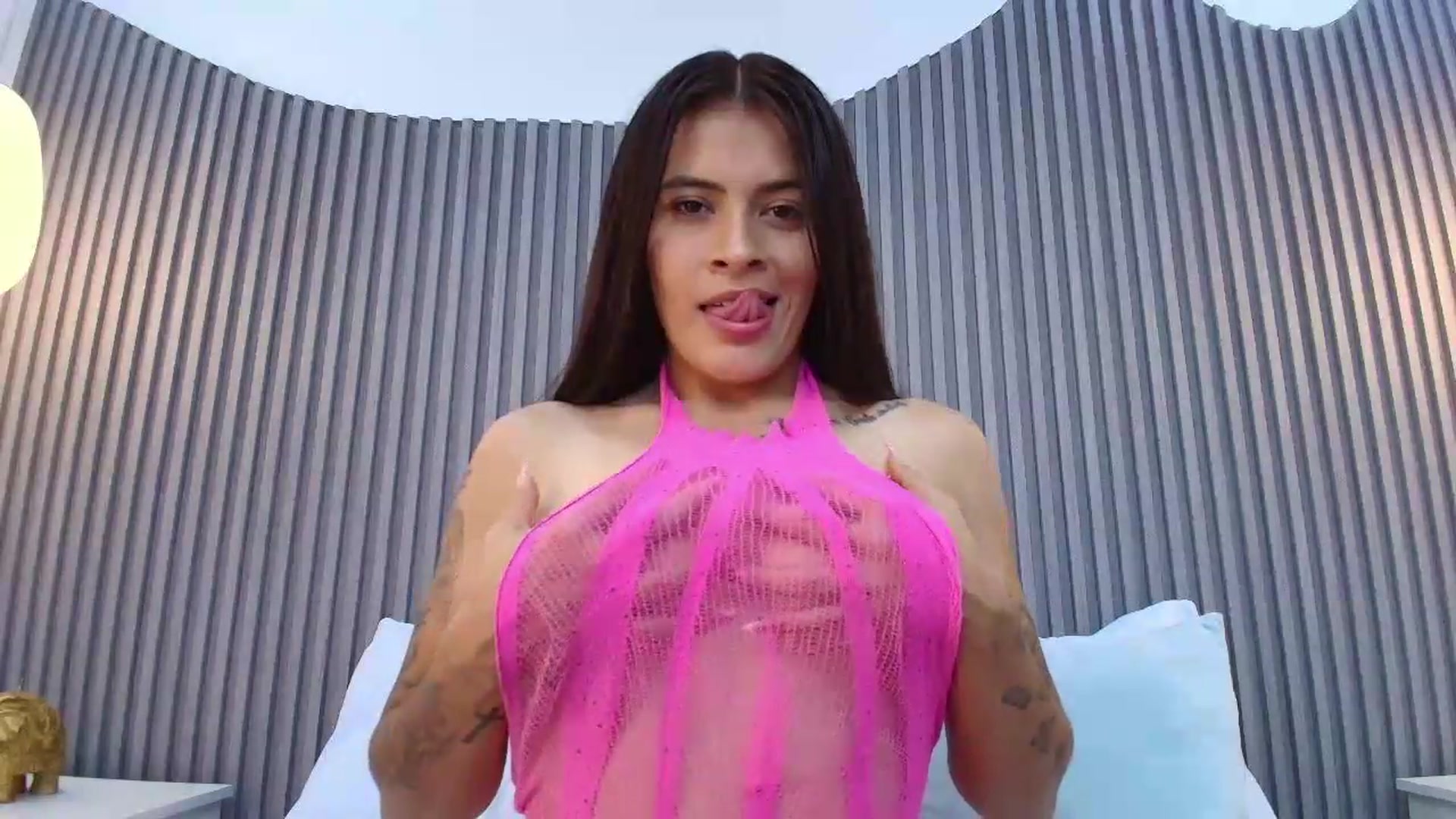 Gallery image thumbnail from Shannel_love_'s myfreecams stream on, 06/01/2026, 15:30 image 4 of 20