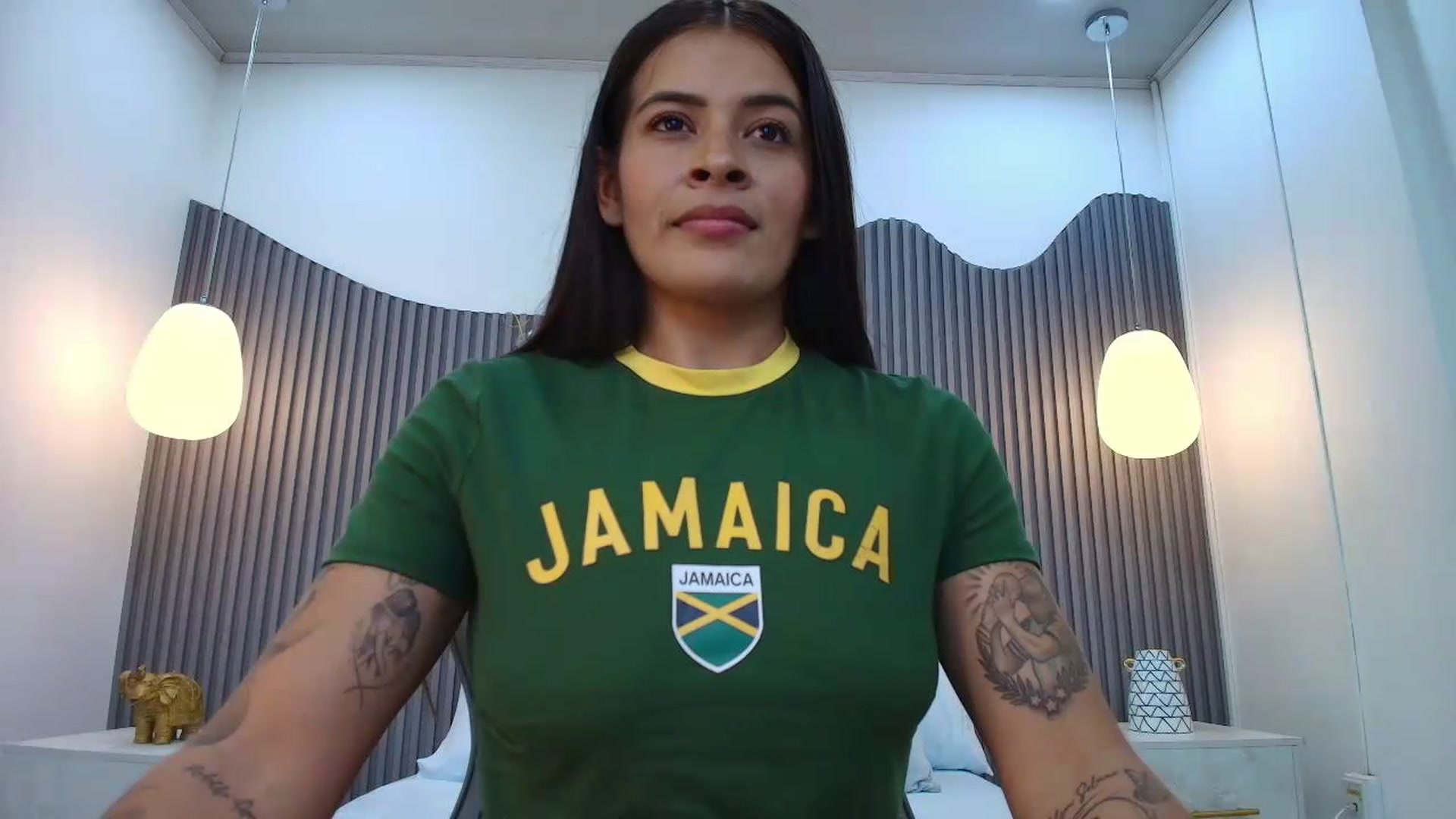 Gallery image thumbnail from Shannel_love_'s myfreecams stream on, 06/22/2026, 17:47 image 2 of 20