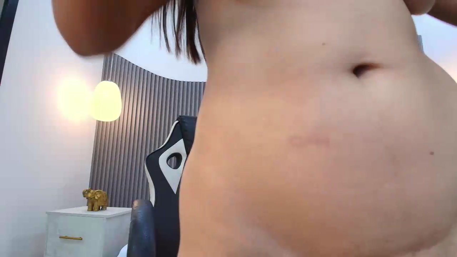 Gallery image thumbnail from Shannel_love_'s myfreecams stream on, 06/24/2026, 17:14 image 10 of 20