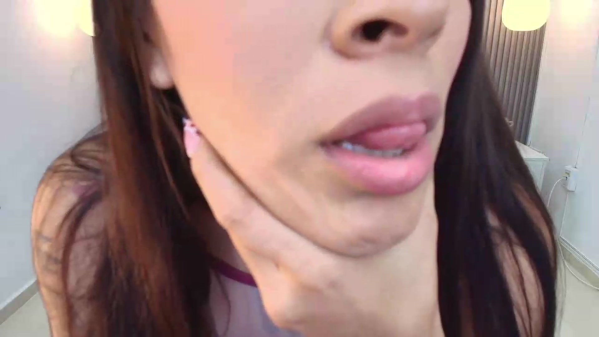 Gallery image thumbnail from Shannel_love_'s myfreecams stream on, 06/26/2026, 14:10 image 9 of 20