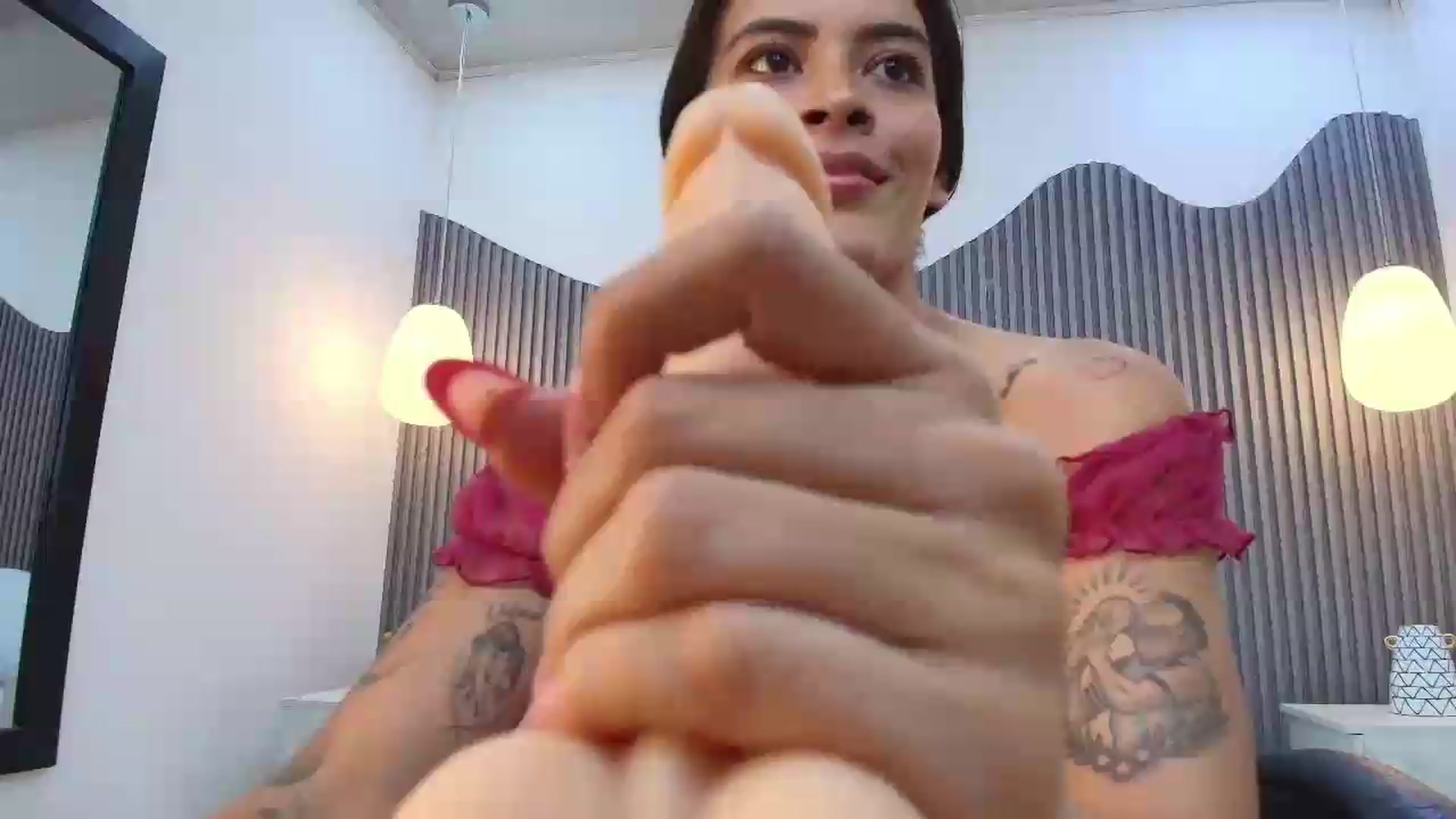 Gallery image thumbnail from Shannel_love_'s myfreecams stream on, 06/27/2026, 17:50 image 4 of 20