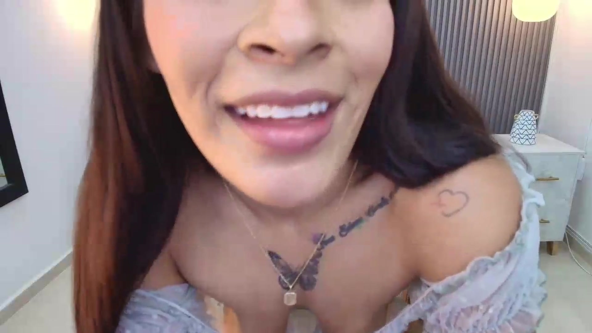 Gallery image thumbnail from Shannel_love_'s myfreecams stream on, 07/03/2026, 14:10 image 10 of 20