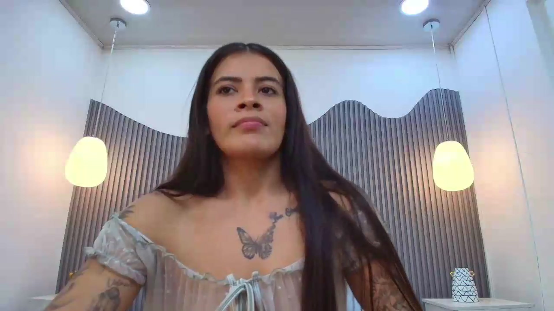 Gallery image thumbnail from Shannel_love_'s myfreecams stream on, 07/16/2026, 15:51 image 2 of 20