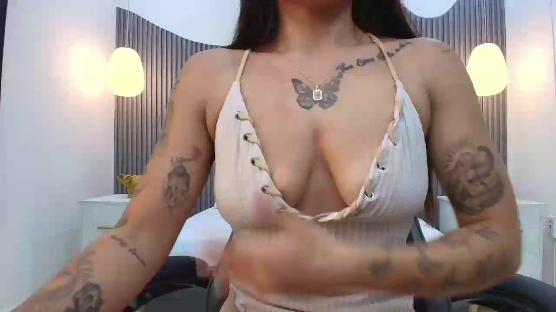 Gallery image thumbnail from Shannel_love_'s myfreecams stream on, 07/24/2026, 13:13 image 19 of 20