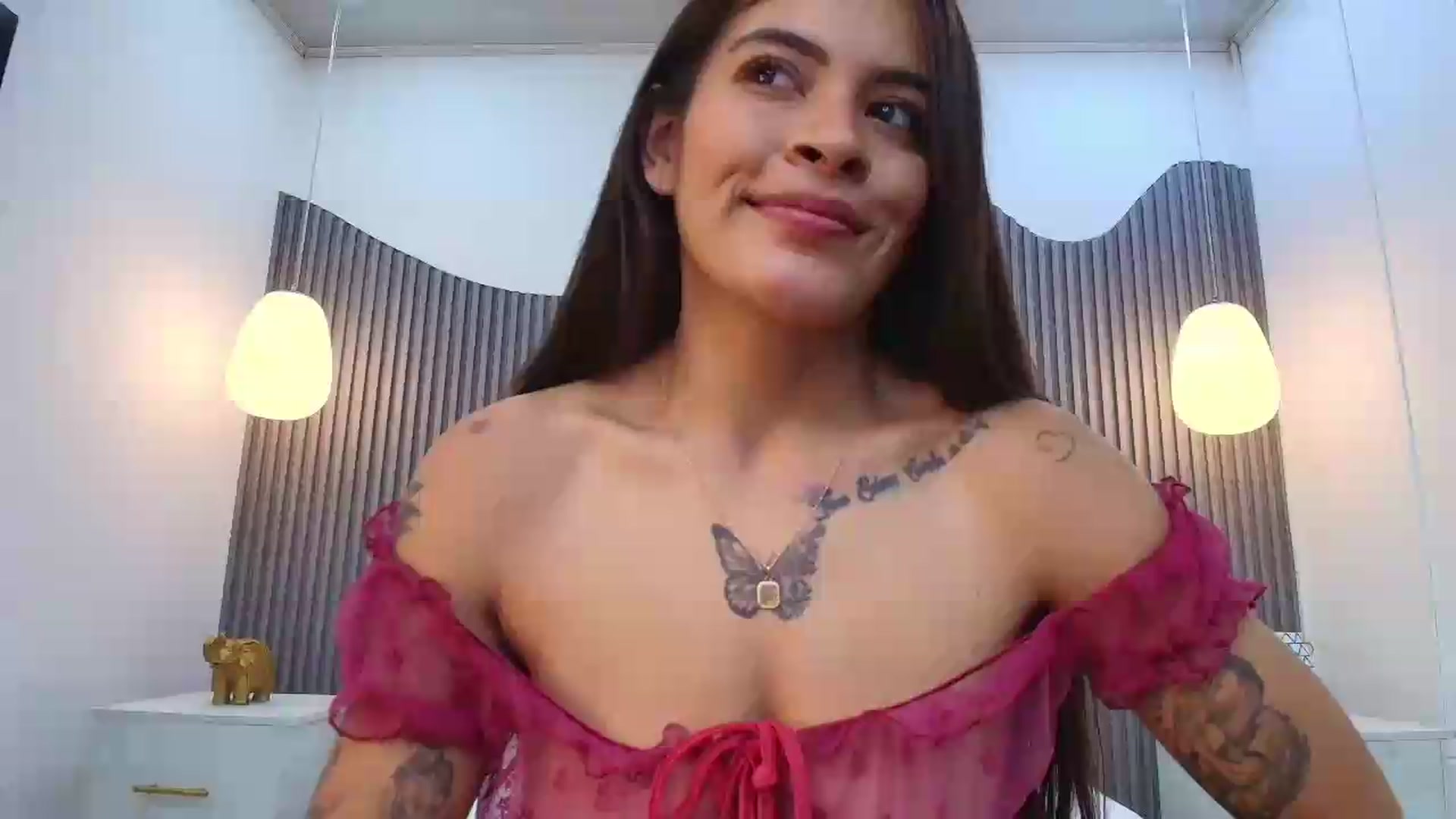 Gallery image thumbnail from Shannel_love_'s myfreecams stream on, 09/08/2026, 14:57 image 6 of 20