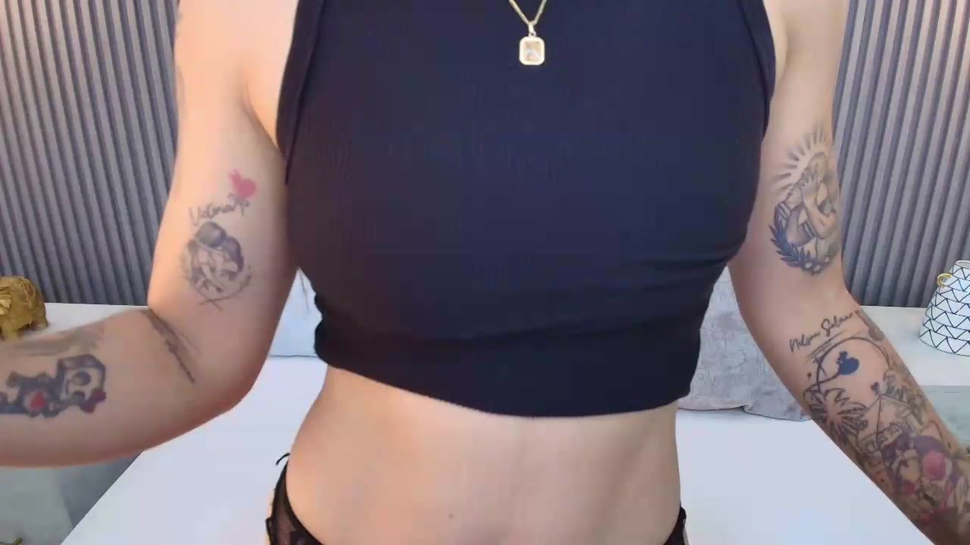 Gallery image thumbnail from Shannel_love_'s myfreecams stream on, 09/11/2026, 13:02 image 20 of 20