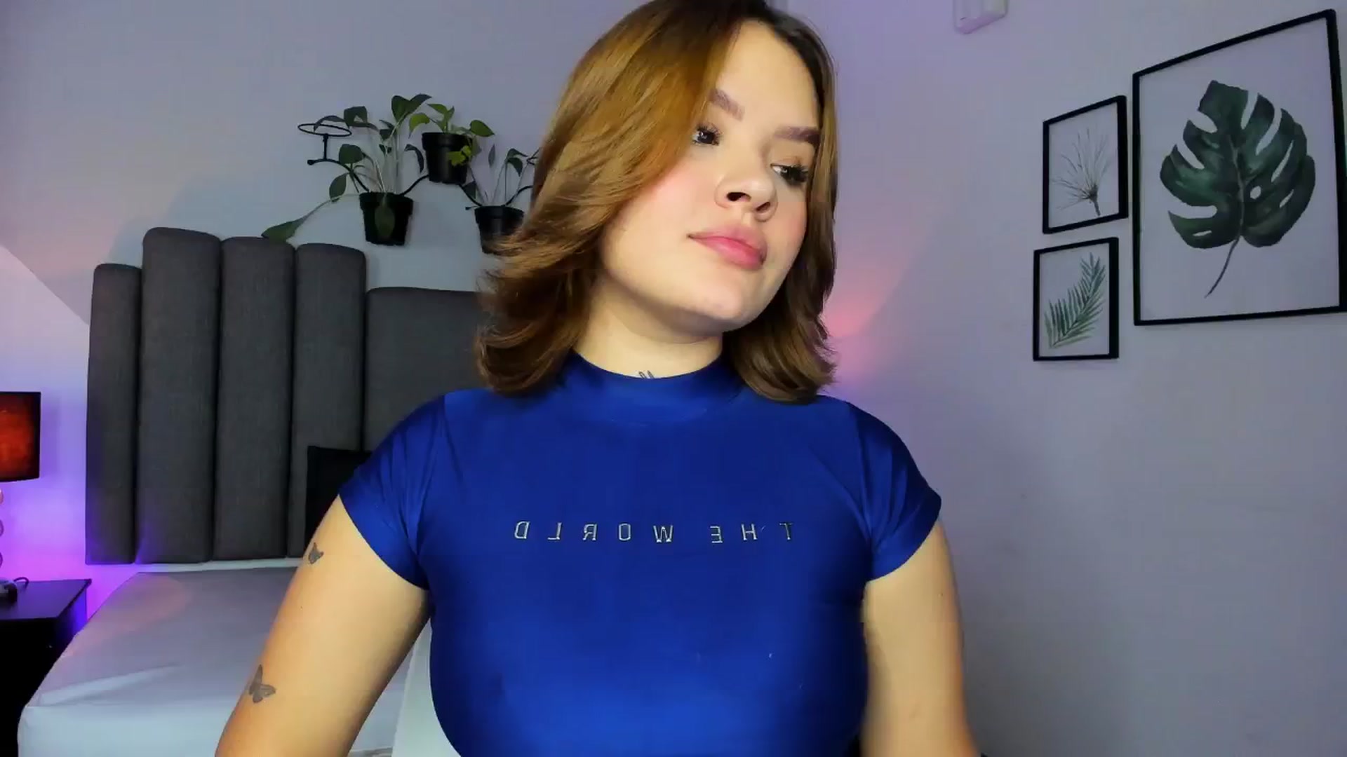 Gallery image thumbnail from Shantalsweet's myfreecams stream on, 07/30/2024, 17:17 image 4 of 20