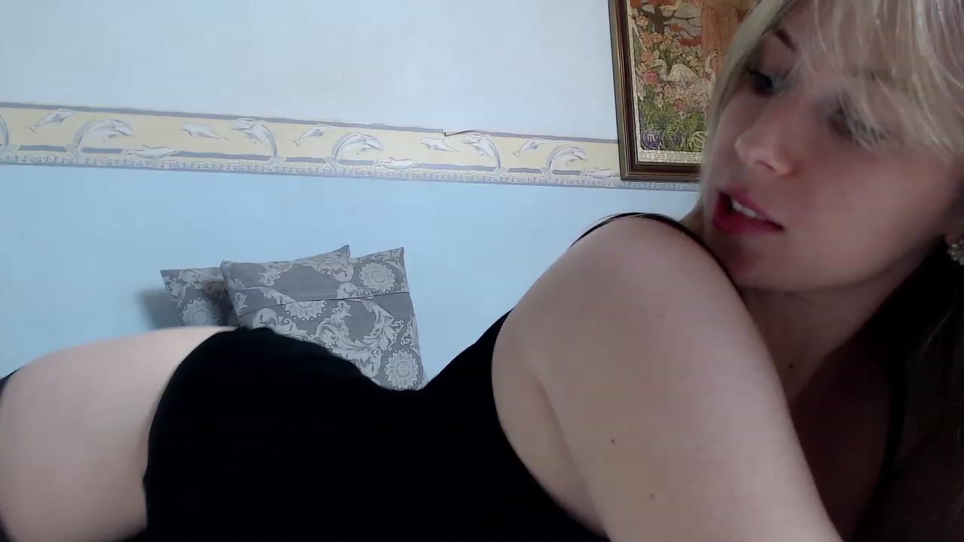 Gallery image thumbnail from Sharapova_'s myfreecams stream on, 01/01/2023, 12:35 image 11 of 20