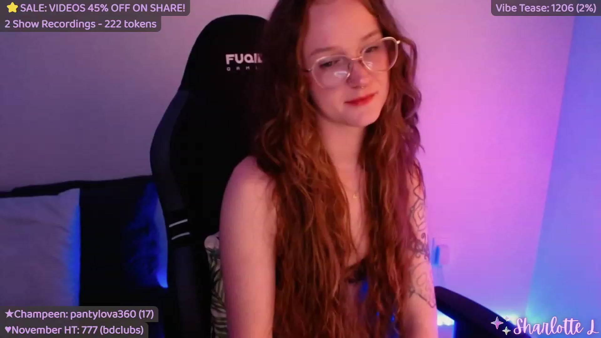 Gallery image thumbnail from SharlotteL's myfreecams stream on, 11/28/2022, 23:24 image 4 of 20