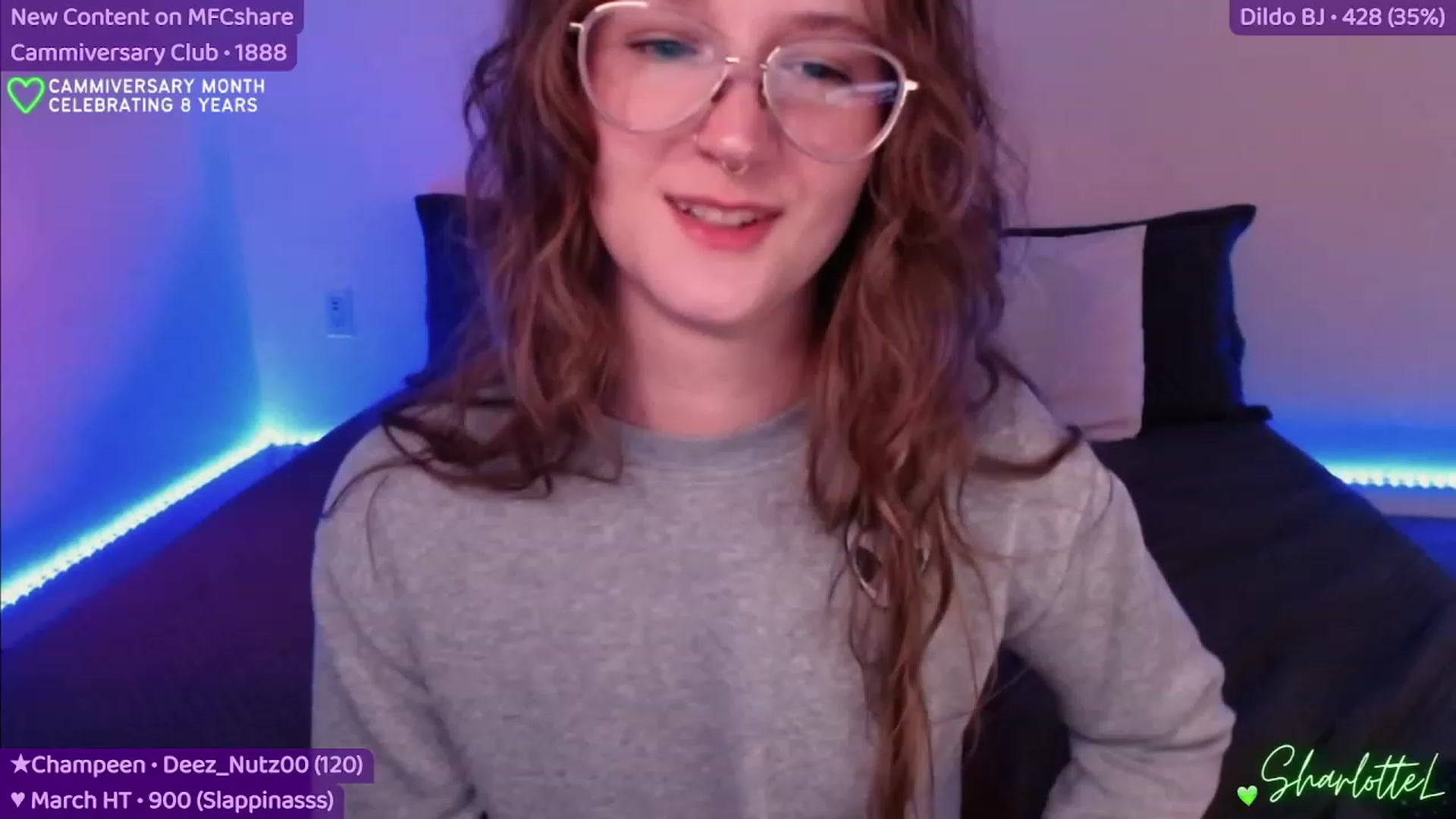 Gallery image thumbnail from SharlotteL's myfreecams stream on, 03/15/2023, 24:05 image 16 of 20