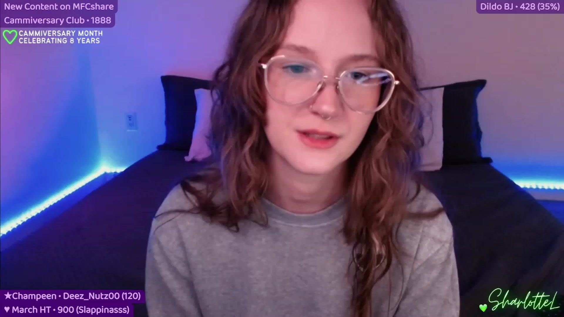 Gallery image thumbnail from SharlotteL's myfreecams stream on, 03/15/2023, 24:05 image 13 of 20