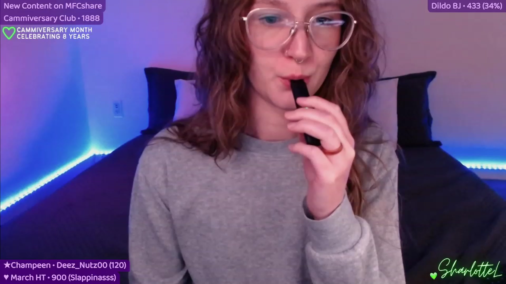 Gallery image thumbnail from SharlotteL's myfreecams stream on, 03/15/2023, 24:05 image 2 of 20