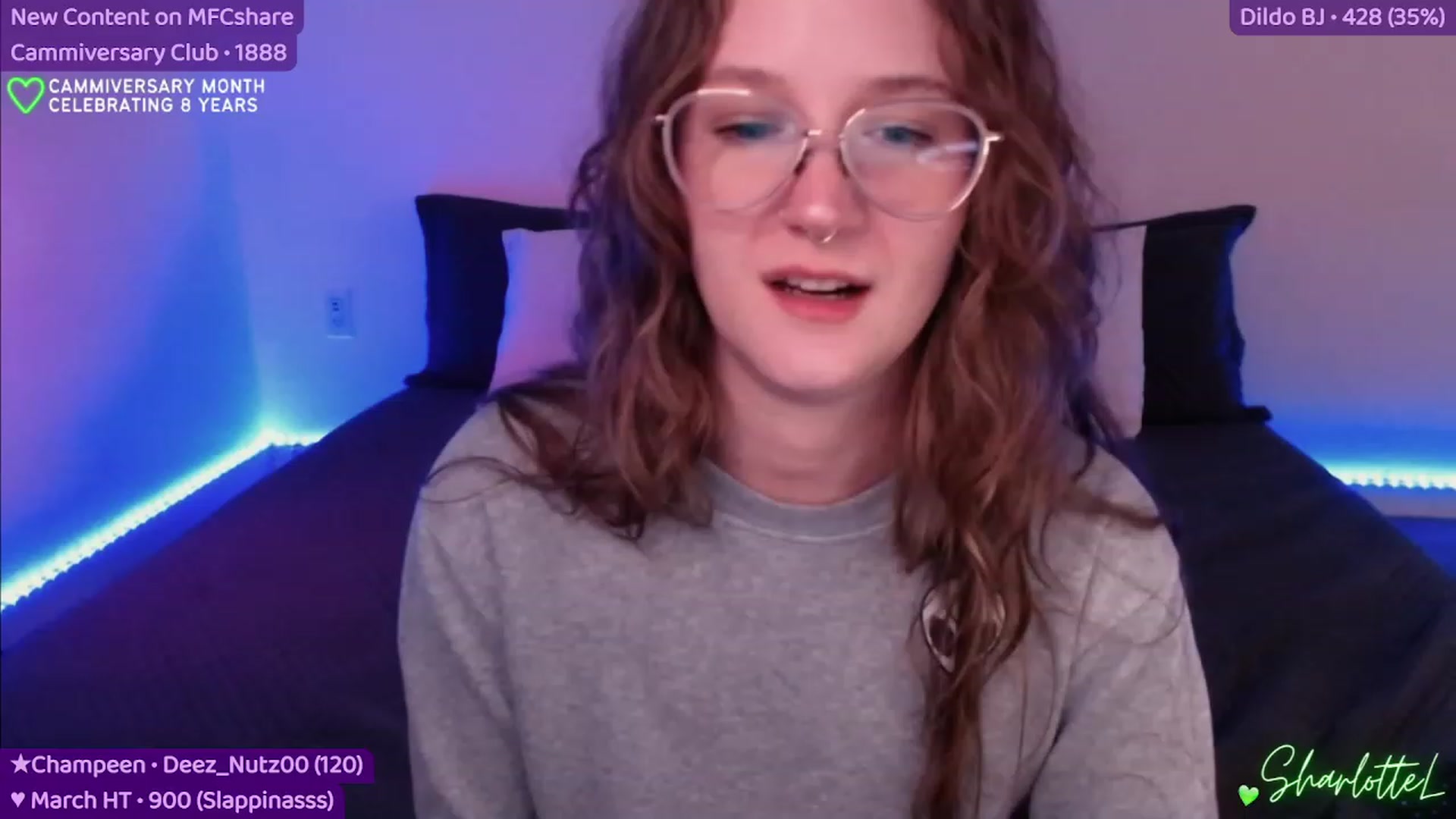 Gallery image thumbnail from SharlotteL's myfreecams stream on, 03/15/2023, 24:05 image 11 of 20
