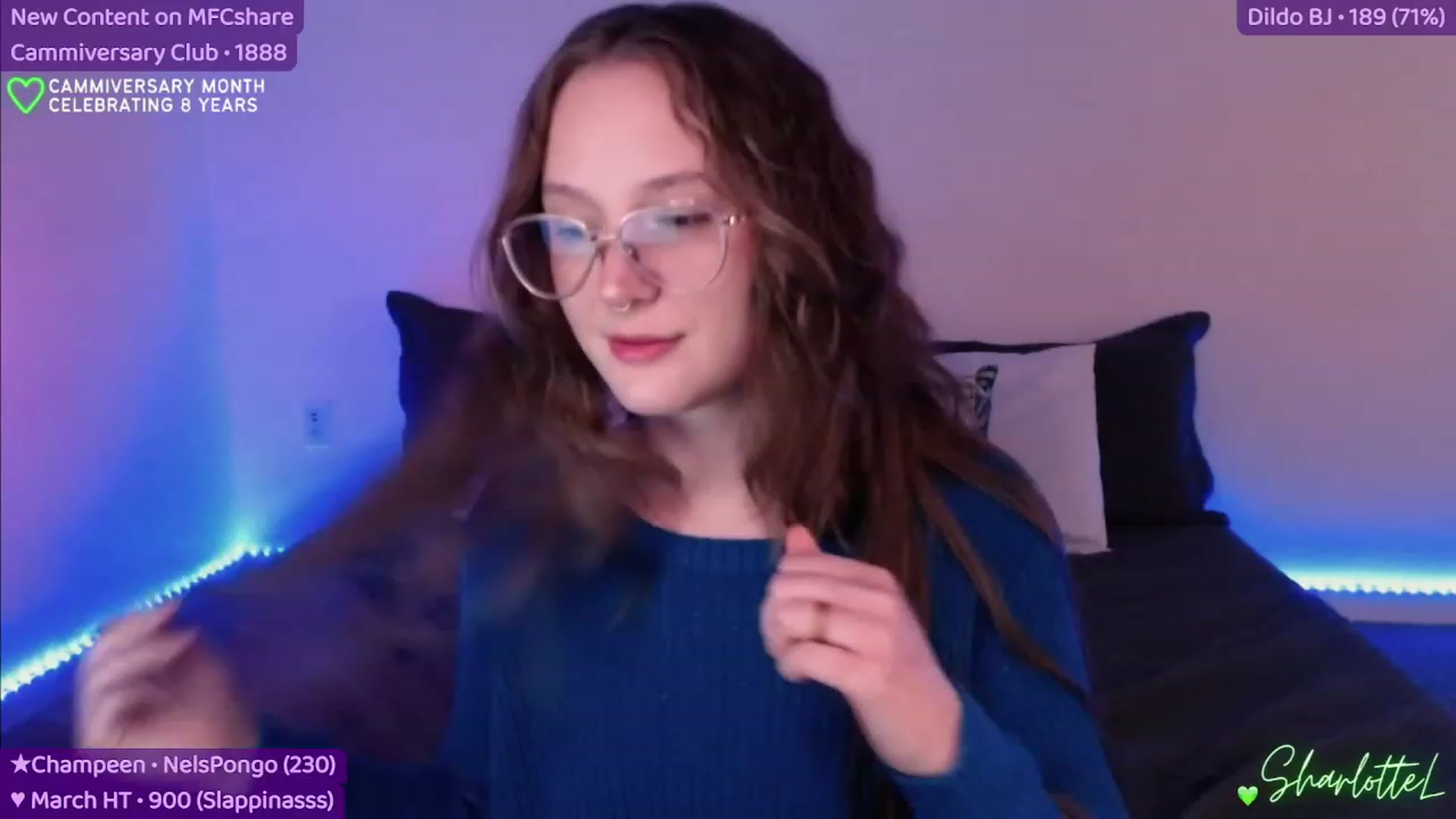 Gallery image thumbnail from SharlotteL's myfreecams stream on, 03/16/2023, 24:12 image 14 of 20