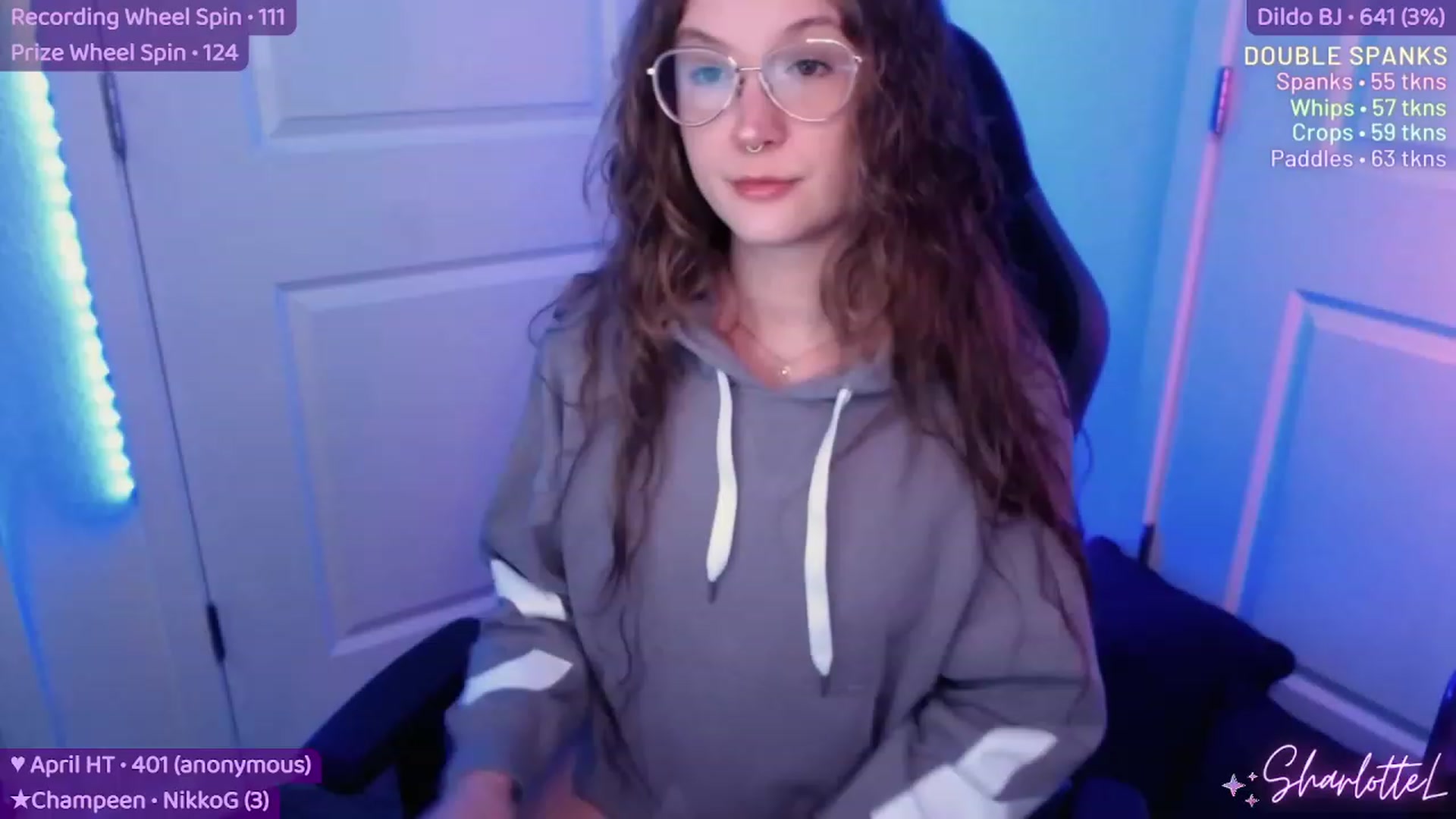 Gallery image thumbnail from SharlotteL's myfreecams stream on, 04/26/2023, 21:20 image 8 of 20