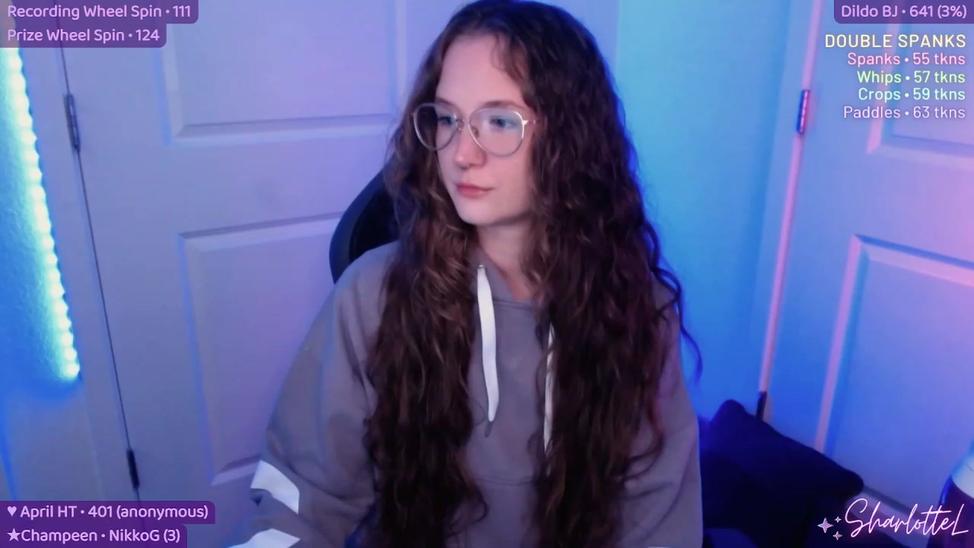 Gallery image thumbnail from SharlotteL's myfreecams stream on, 04/26/2023, 21:20 image 12 of 20