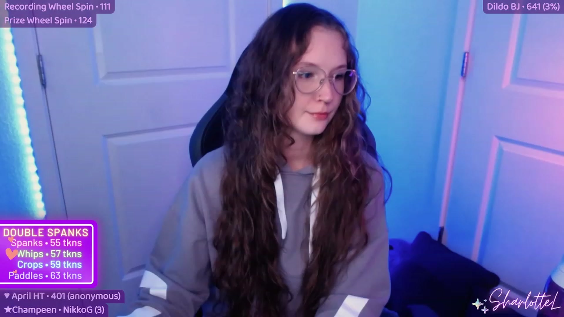 Gallery image thumbnail from SharlotteL's myfreecams stream on, 04/26/2023, 21:20 image 18 of 20