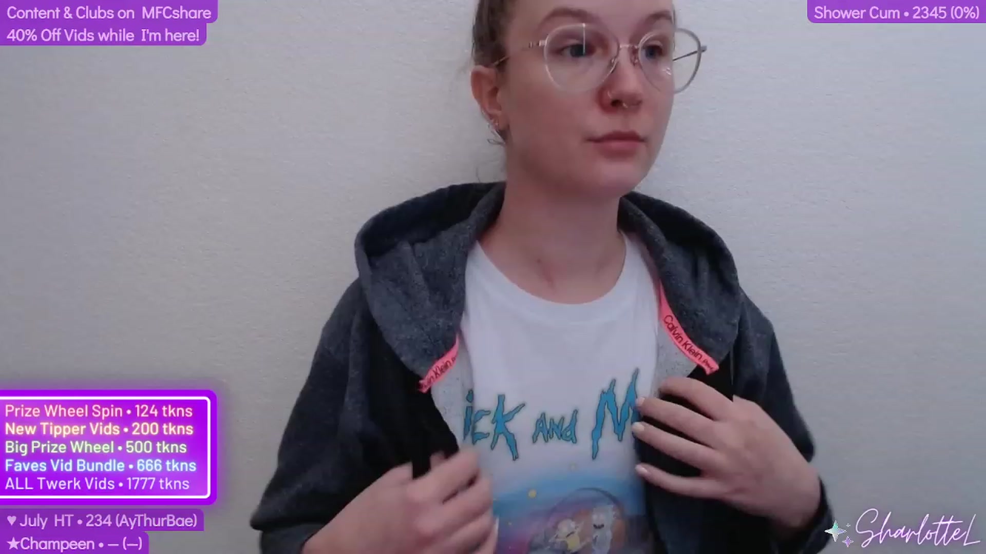 Gallery image thumbnail from SharlotteL's myfreecams stream on, 07/28/2023, 18:48 image 1 of 20