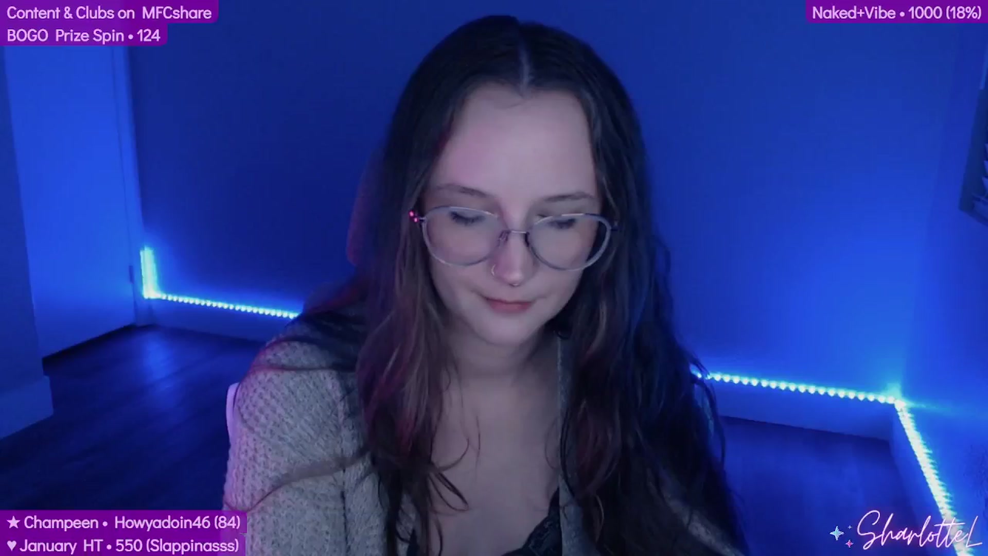 Gallery image thumbnail from SharlotteL's myfreecams stream on, 01/31/2024, 01:49 image 18 of 20