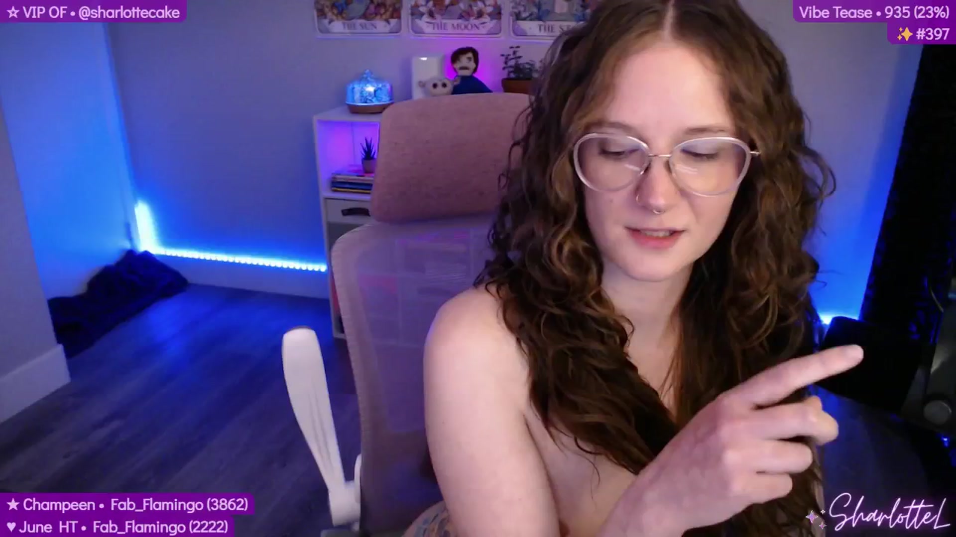 Gallery image thumbnail from SharlotteL's myfreecams stream on, 06/16/2025, 24:41 image 8 of 20