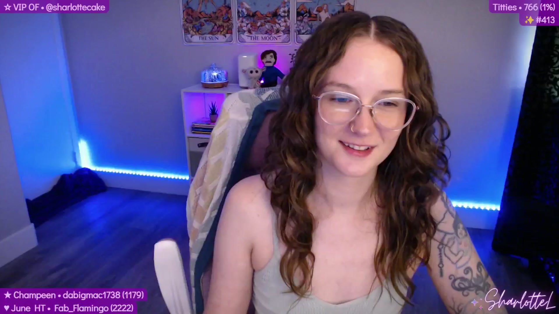 Gallery image thumbnail from SharlotteL's myfreecams stream on, 06/16/2025, 23:45 image 10 of 20