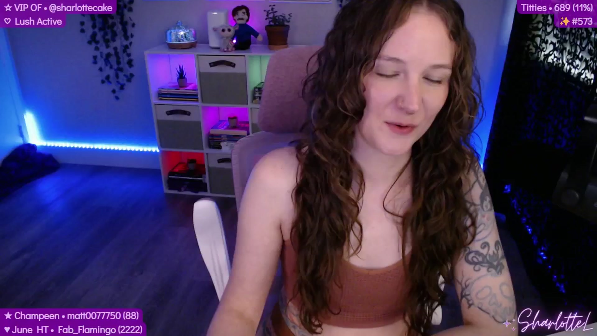 Gallery image thumbnail from SharlotteL's myfreecams stream on, 06/23/2025, 22:49 image 15 of 20