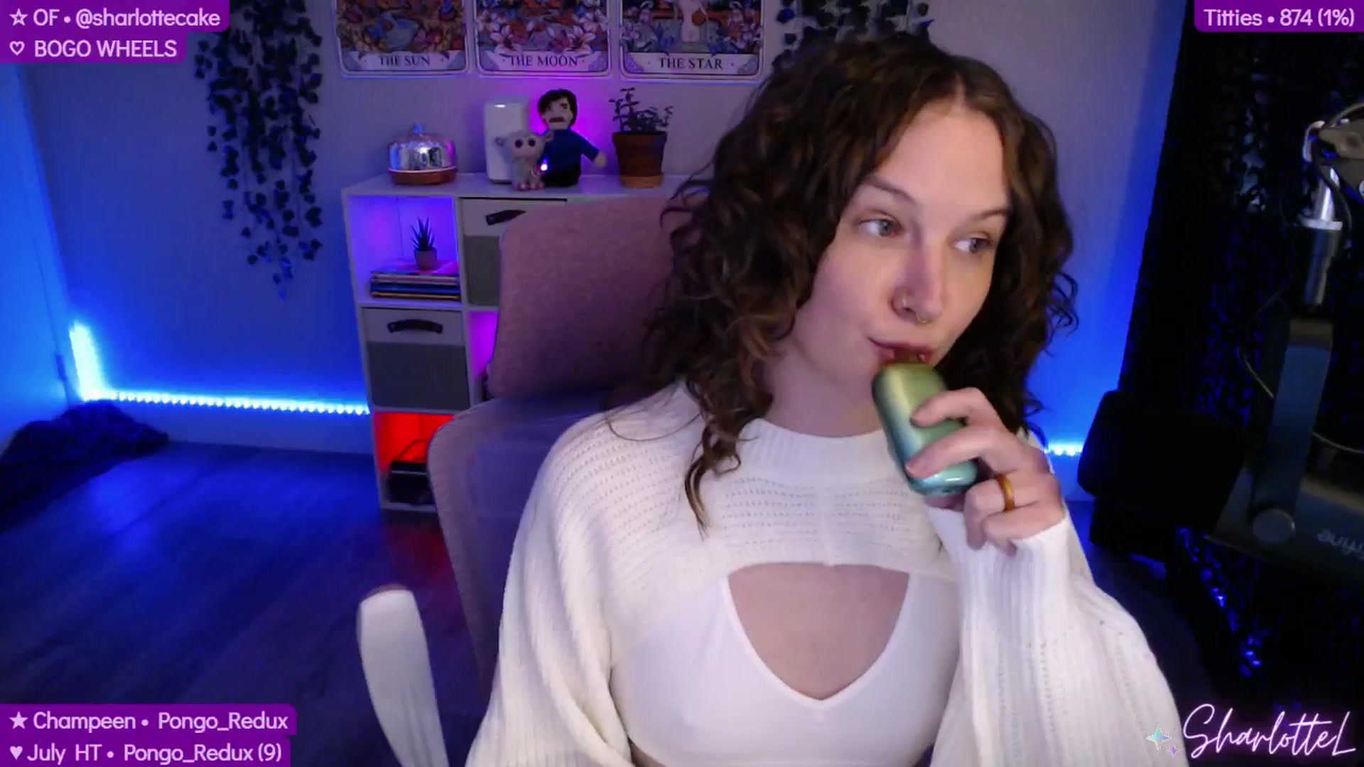 Gallery image thumbnail from SharlotteL's myfreecams stream on, 07/06/2025, 02:09 image 2 of 20