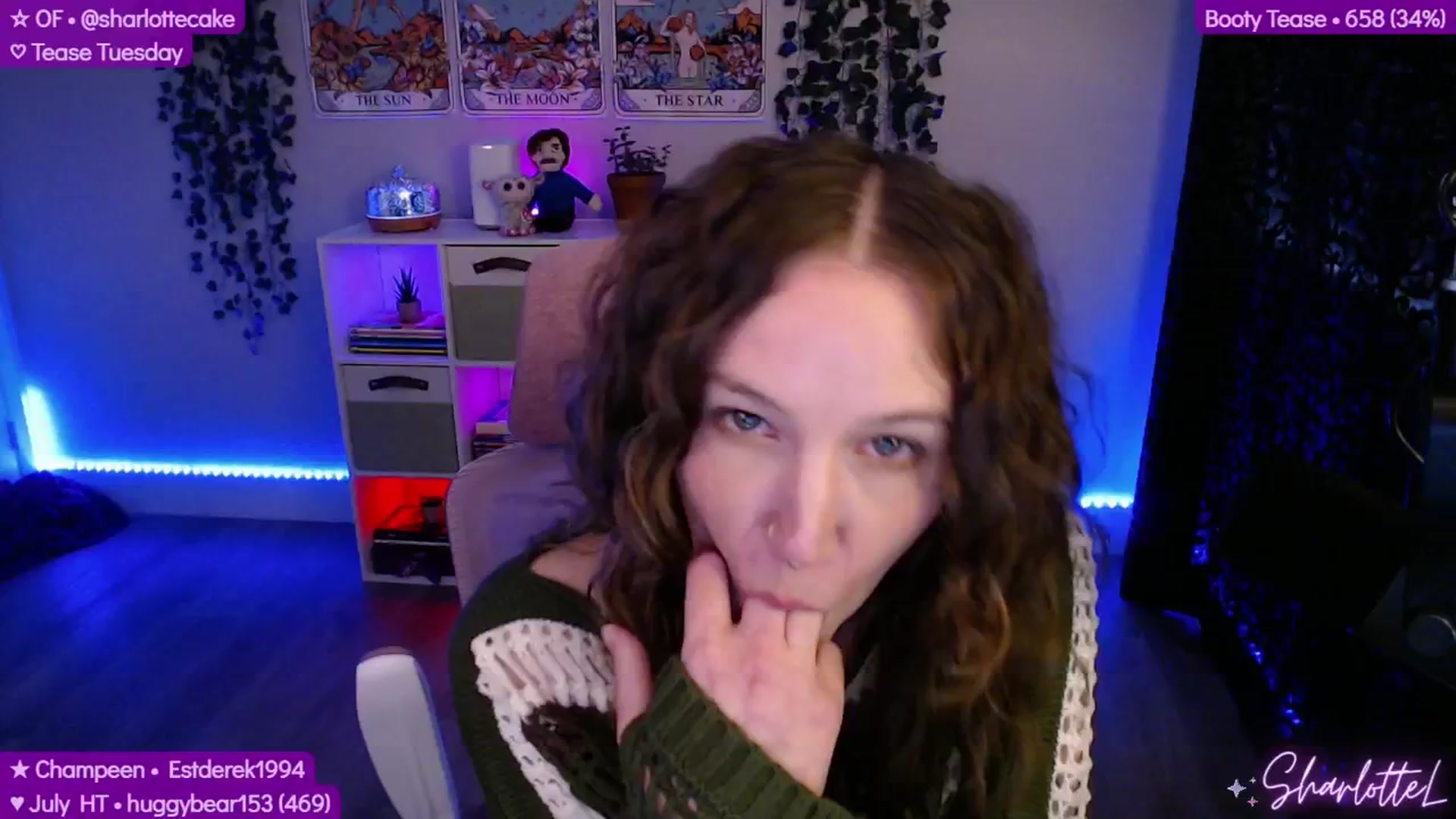 Gallery image thumbnail from SharlotteL's myfreecams stream on, 07/09/2025, 01:45 image 16 of 20