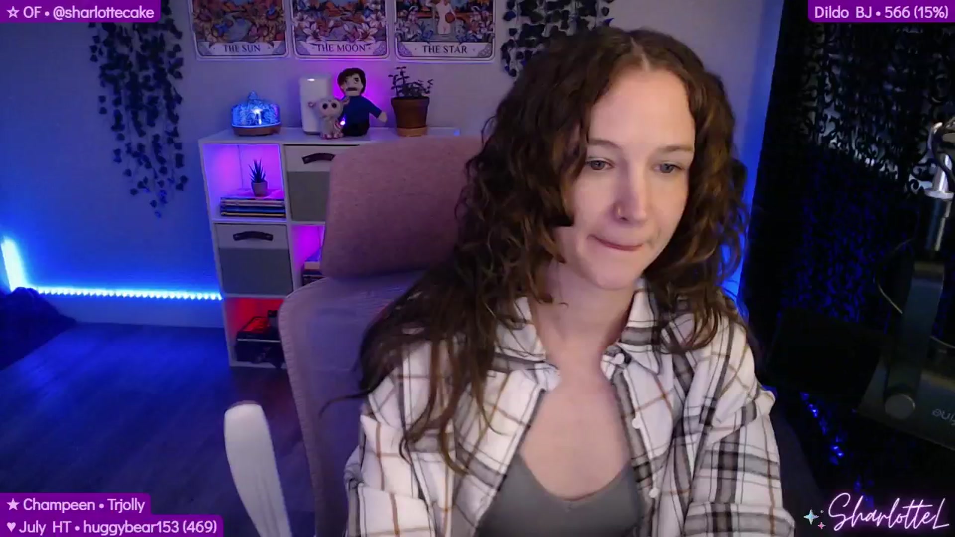 Gallery image thumbnail from SharlotteL's myfreecams stream on, 07/14/2025, 23:30 image 18 of 20
