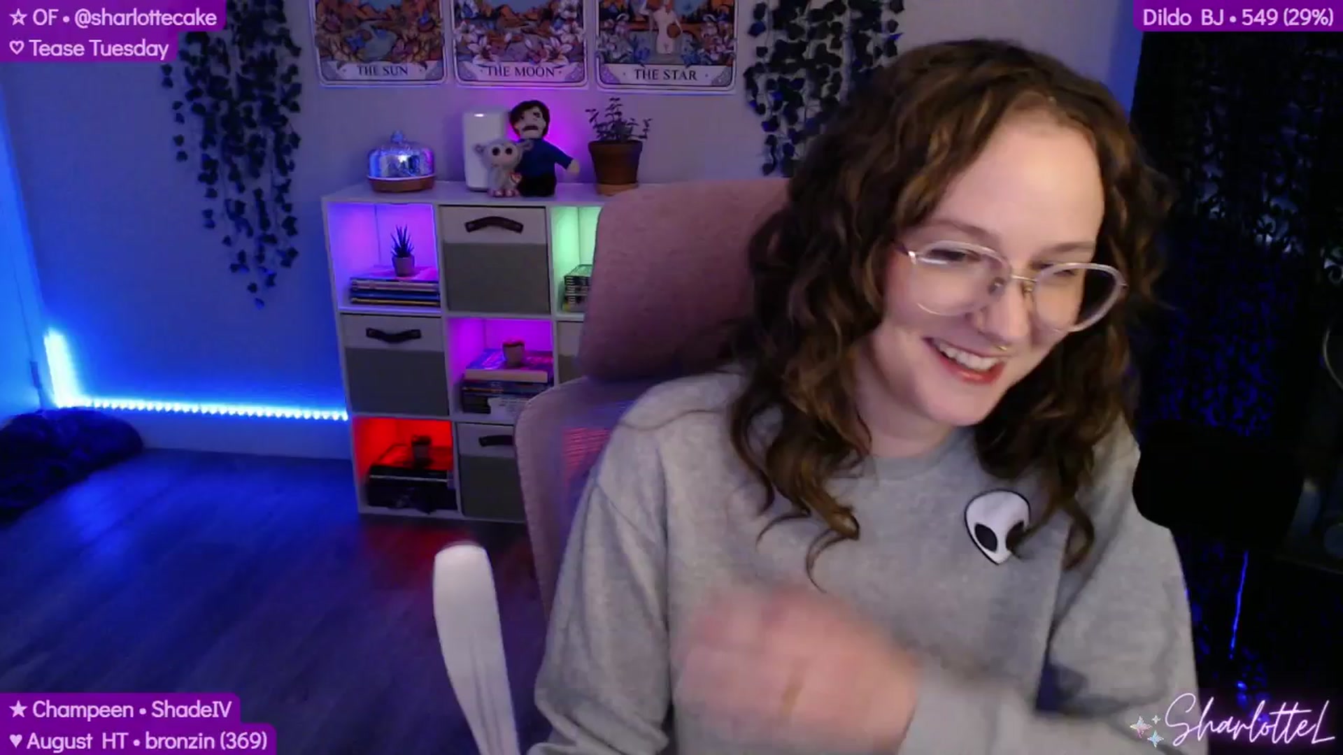 Gallery image thumbnail from SharlotteL's myfreecams stream on, 08/20/2025, 24:59 image 14 of 20