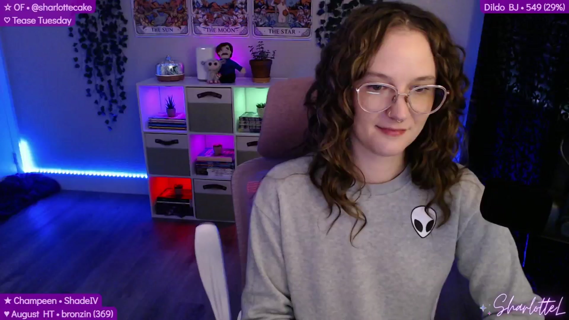 Gallery image thumbnail from SharlotteL's myfreecams stream on, 08/20/2025, 24:59 image 16 of 20