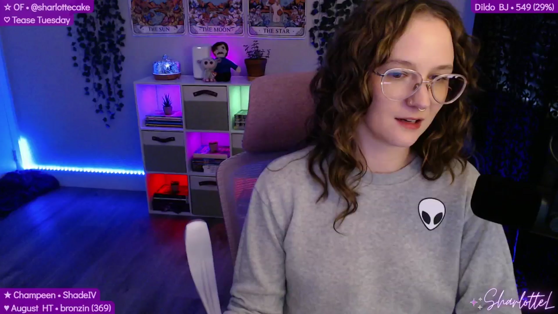 Gallery image thumbnail from SharlotteL's myfreecams stream on, 08/20/2025, 24:59 image 9 of 20