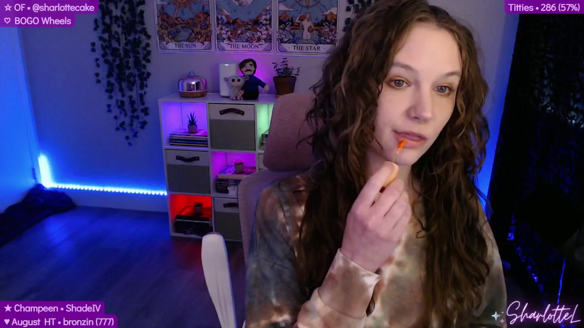 Gallery image thumbnail from SharlotteL's myfreecams stream on, 08/24/2025, 01:03 image 18 of 20