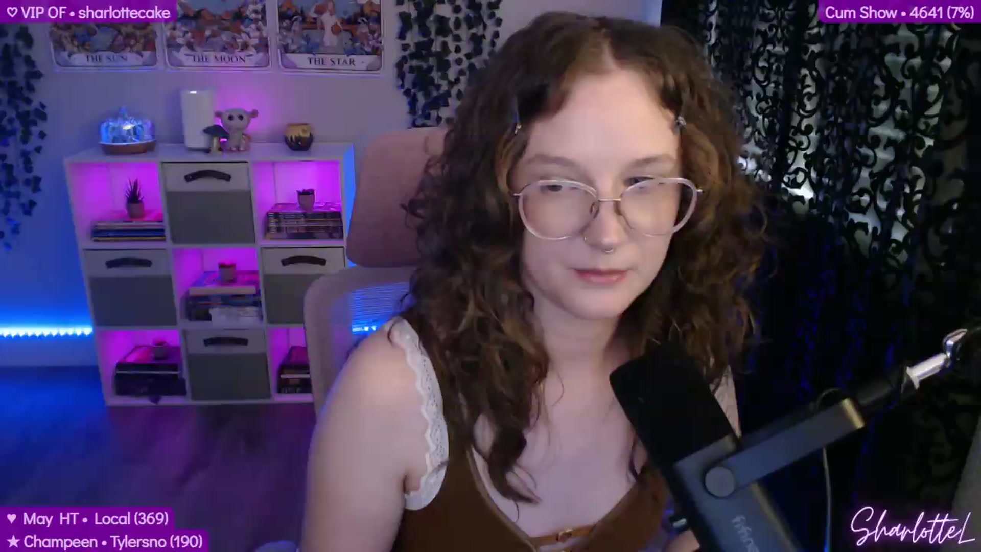 Gallery image thumbnail from SharlotteL's myfreecams stream on, 05/18/2026, 22:13 image 11 of 20