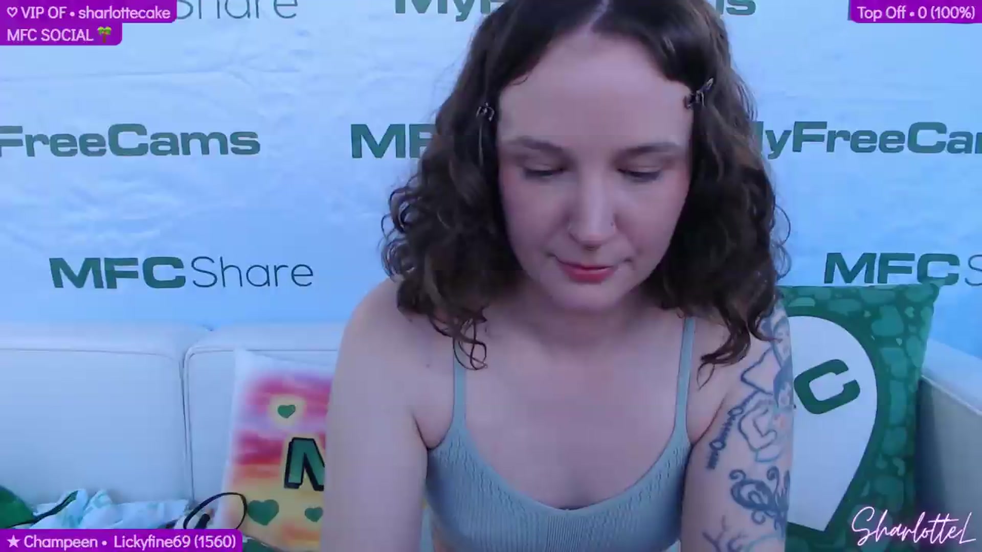 Gallery image thumbnail from SharlotteL's myfreecams stream on, 05/20/2026, 02:22 image 8 of 20