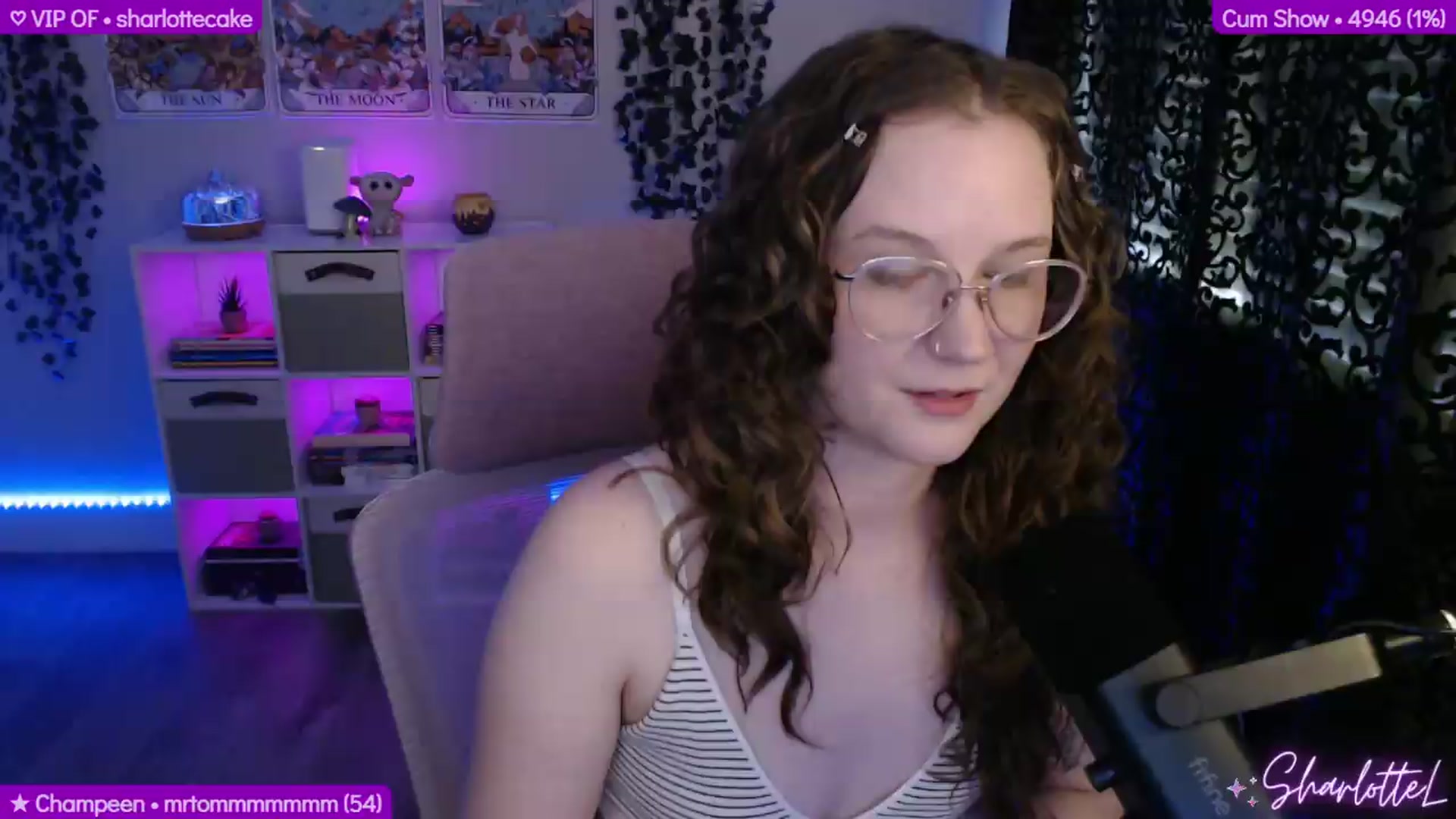 Gallery image thumbnail from SharlotteL's myfreecams stream on, 06/01/2026, 21:25 image 7 of 20