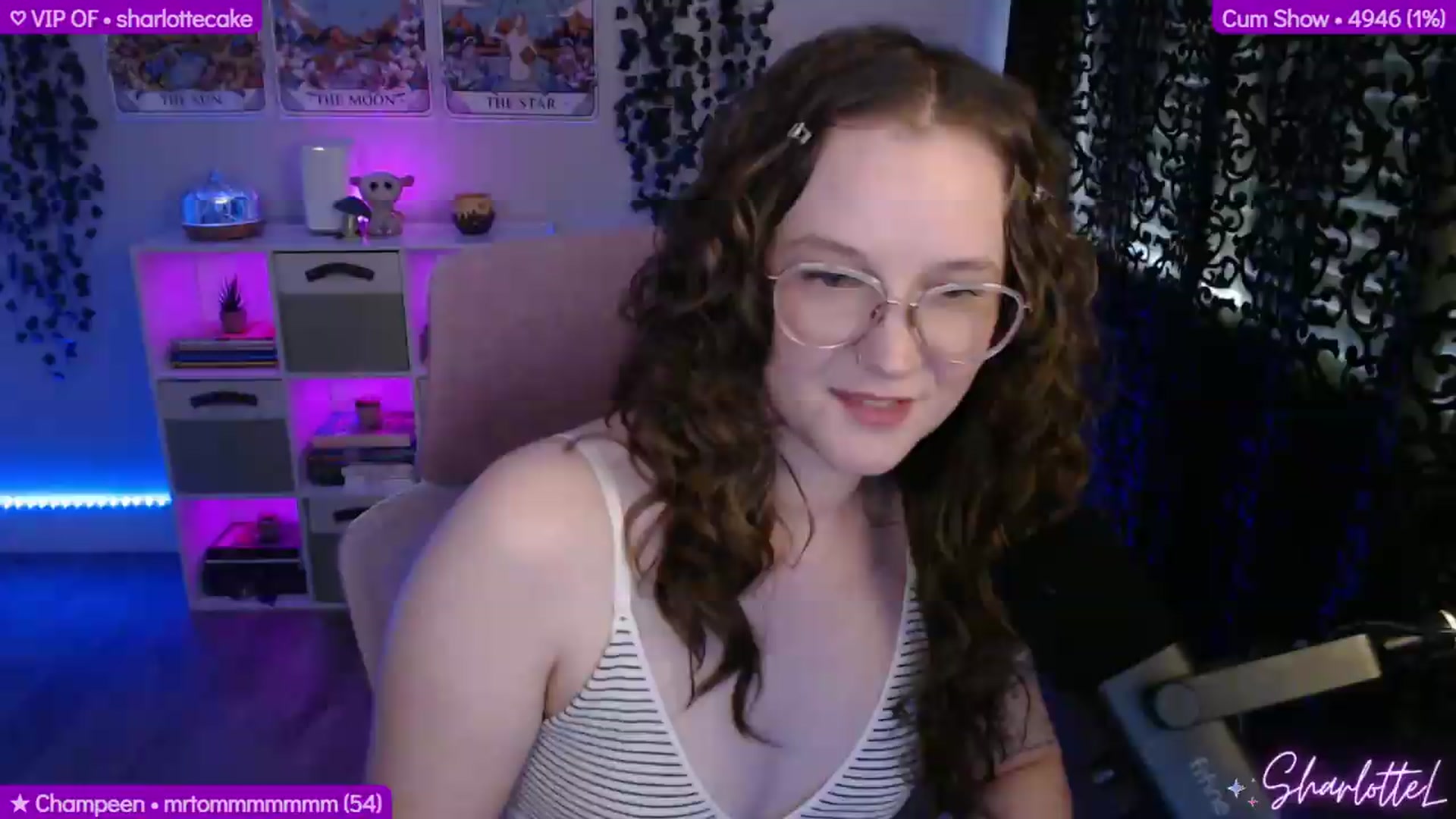 Gallery image thumbnail from SharlotteL's myfreecams stream on, 06/01/2026, 21:25 image 10 of 20