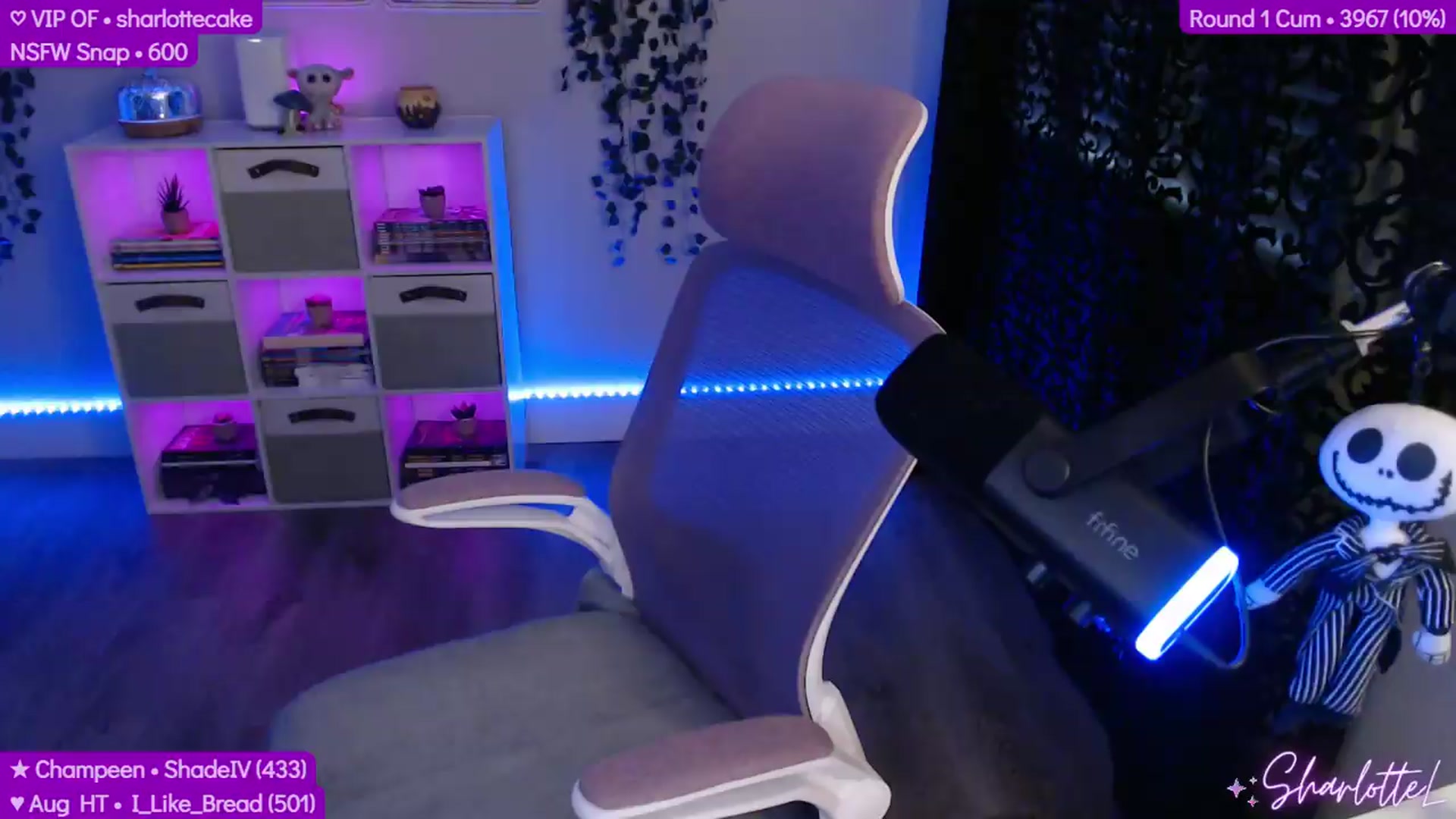 Gallery image thumbnail from SharlotteL's myfreecams stream on, 08/08/2026, 01:32 image 12 of 20