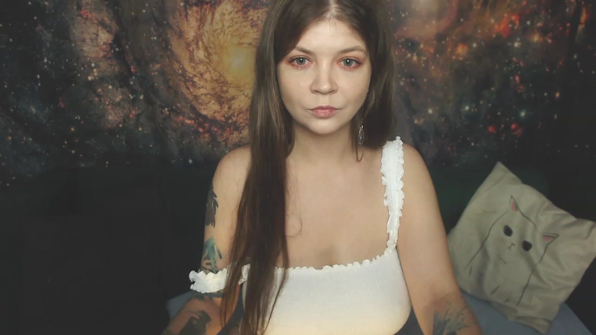 Gallery image thumbnail from SharmyMy's myfreecams stream on, 11/22/2022, 11:09 image 5 of 20