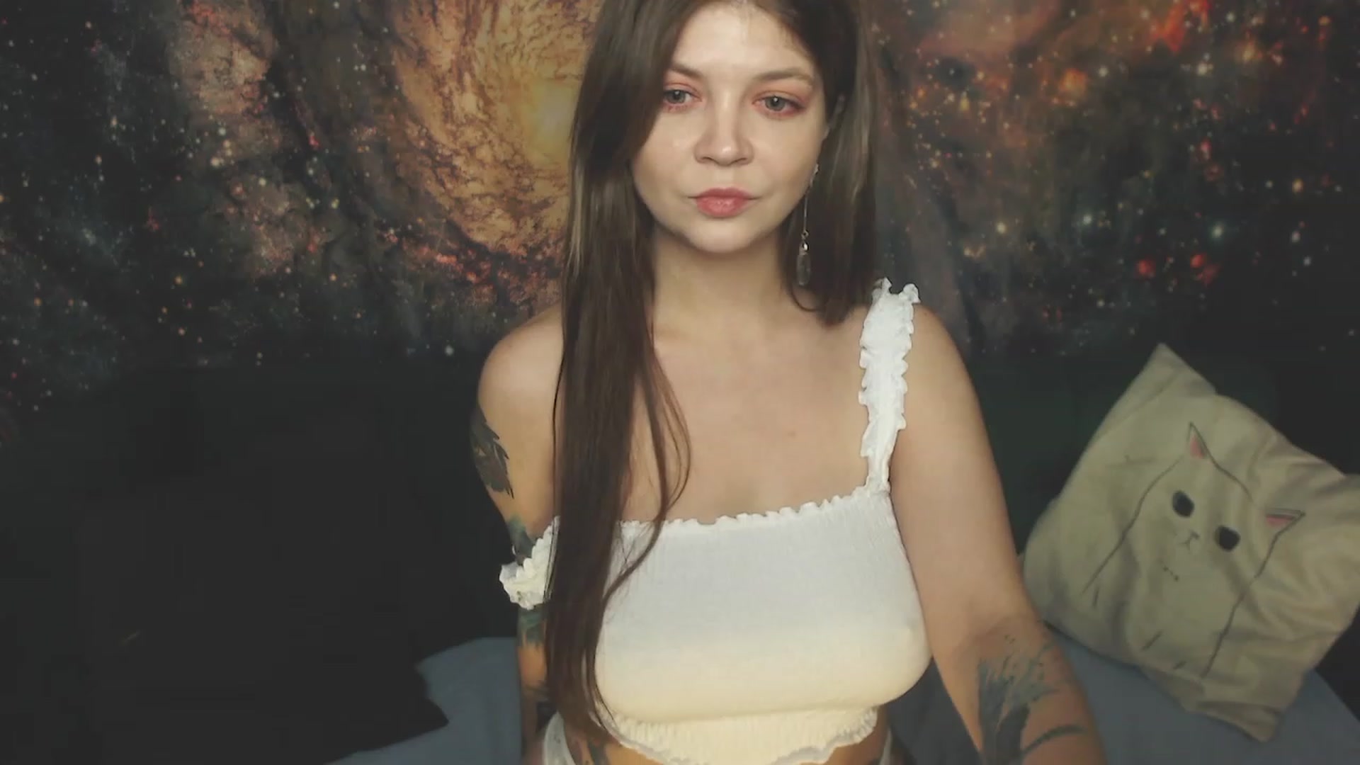 Gallery image thumbnail from SharmyMy's myfreecams stream on, 11/22/2022, 11:09 image 16 of 20