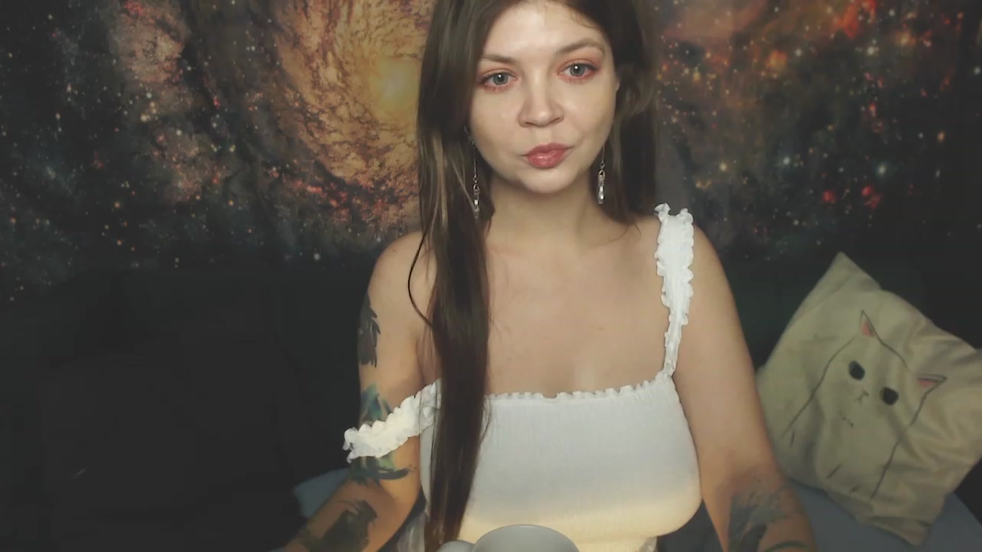 Gallery image thumbnail from SharmyMy's myfreecams stream on, 11/22/2022, 11:53 image 4 of 20