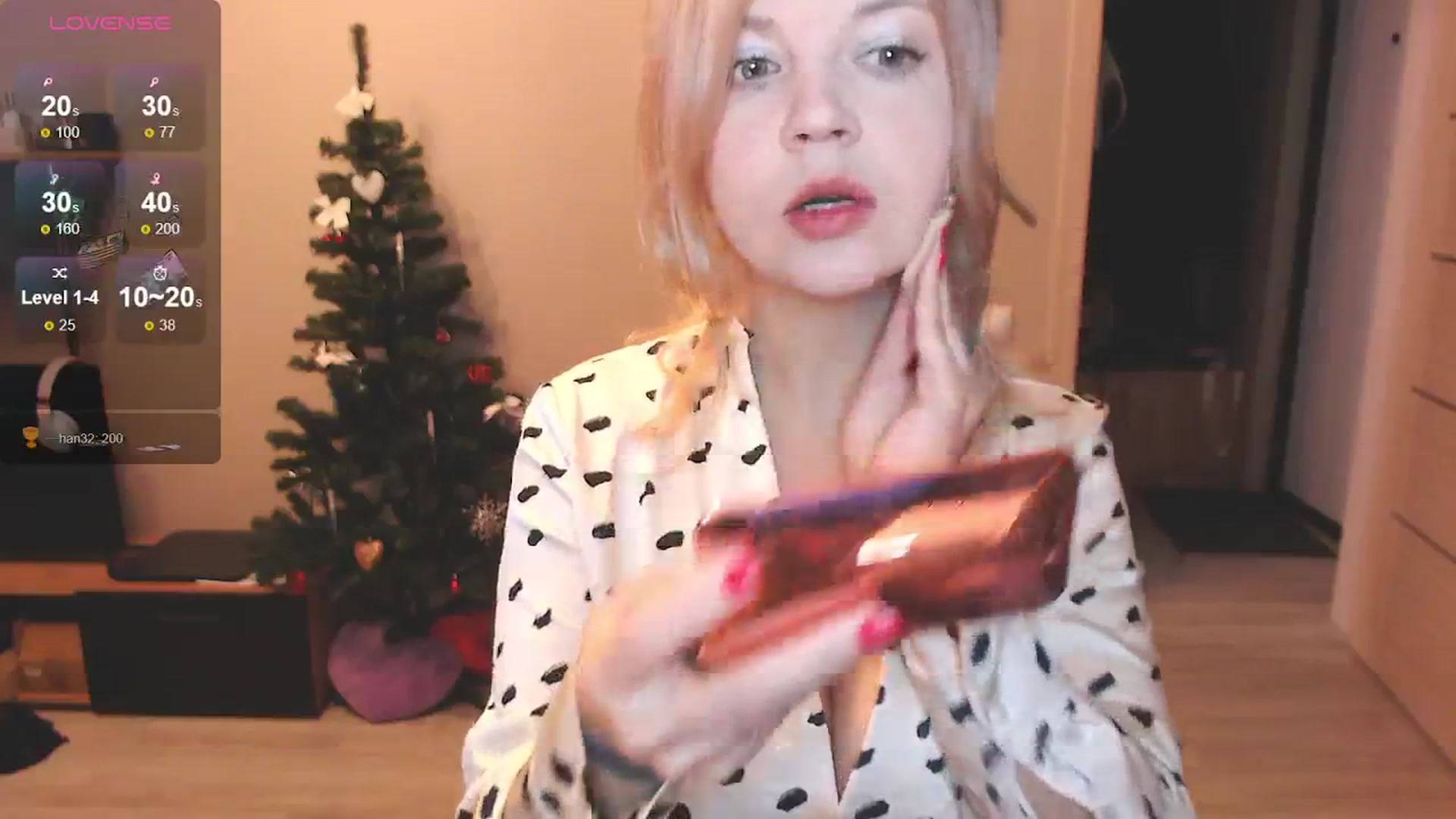 Gallery image thumbnail from SharmyMy's myfreecams stream on, 12/25/2025, 04:54 image 7 of 20