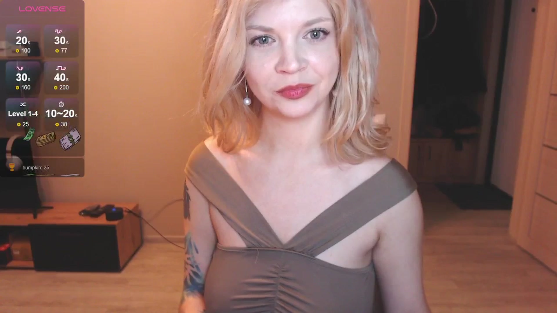 Gallery image thumbnail from SharmyMy's myfreecams stream on, 01/11/2026, 13:32 image 12 of 20