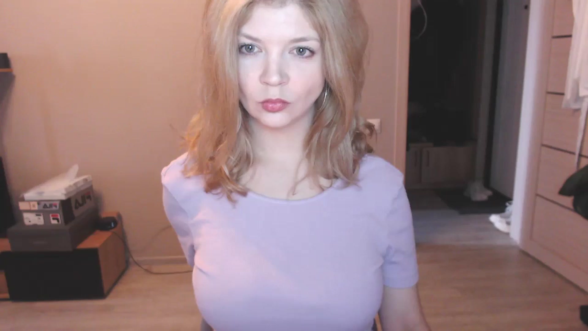 Gallery image thumbnail from SharmyMy's myfreecams stream on, 04/16/2026, 08:55 image 8 of 20