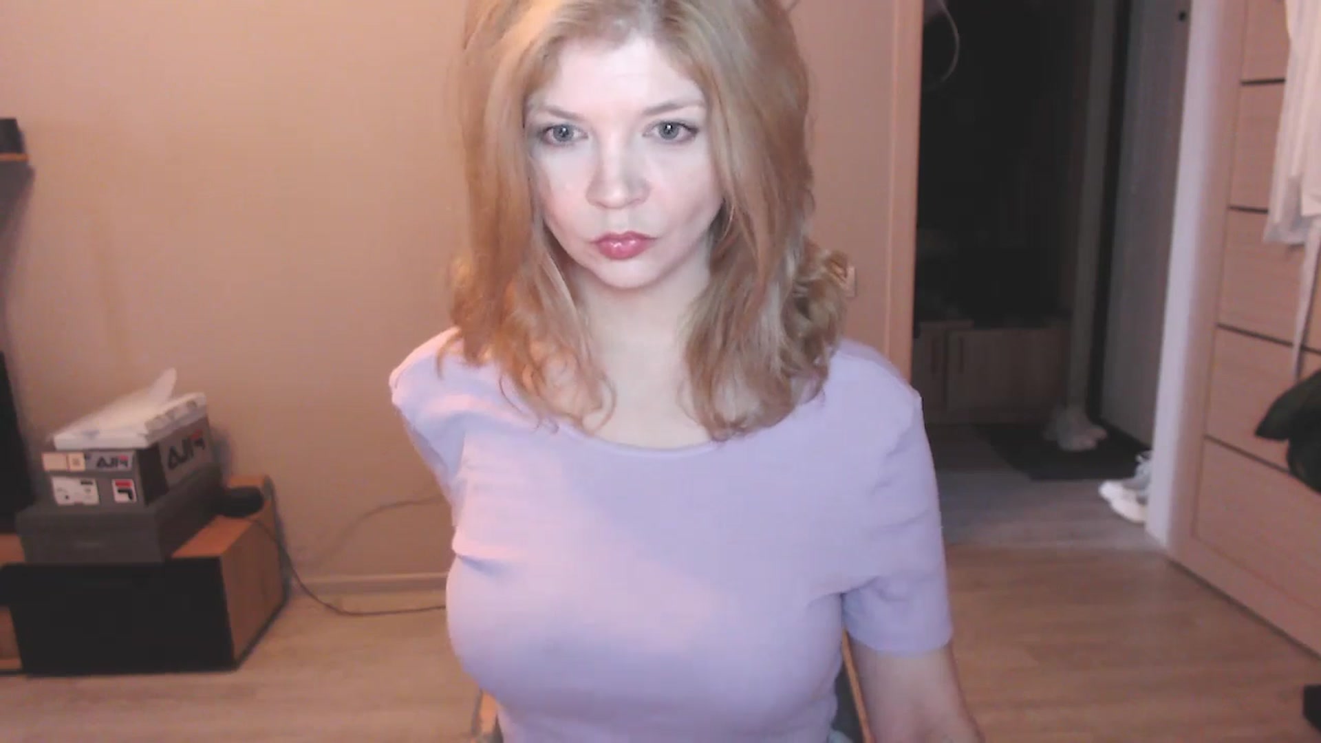 Gallery image thumbnail from SharmyMy's myfreecams stream on, 04/16/2026, 08:55 image 18 of 20